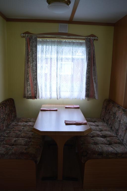 Guest House Kalnu Pupoli Šenheida Buitenkant foto